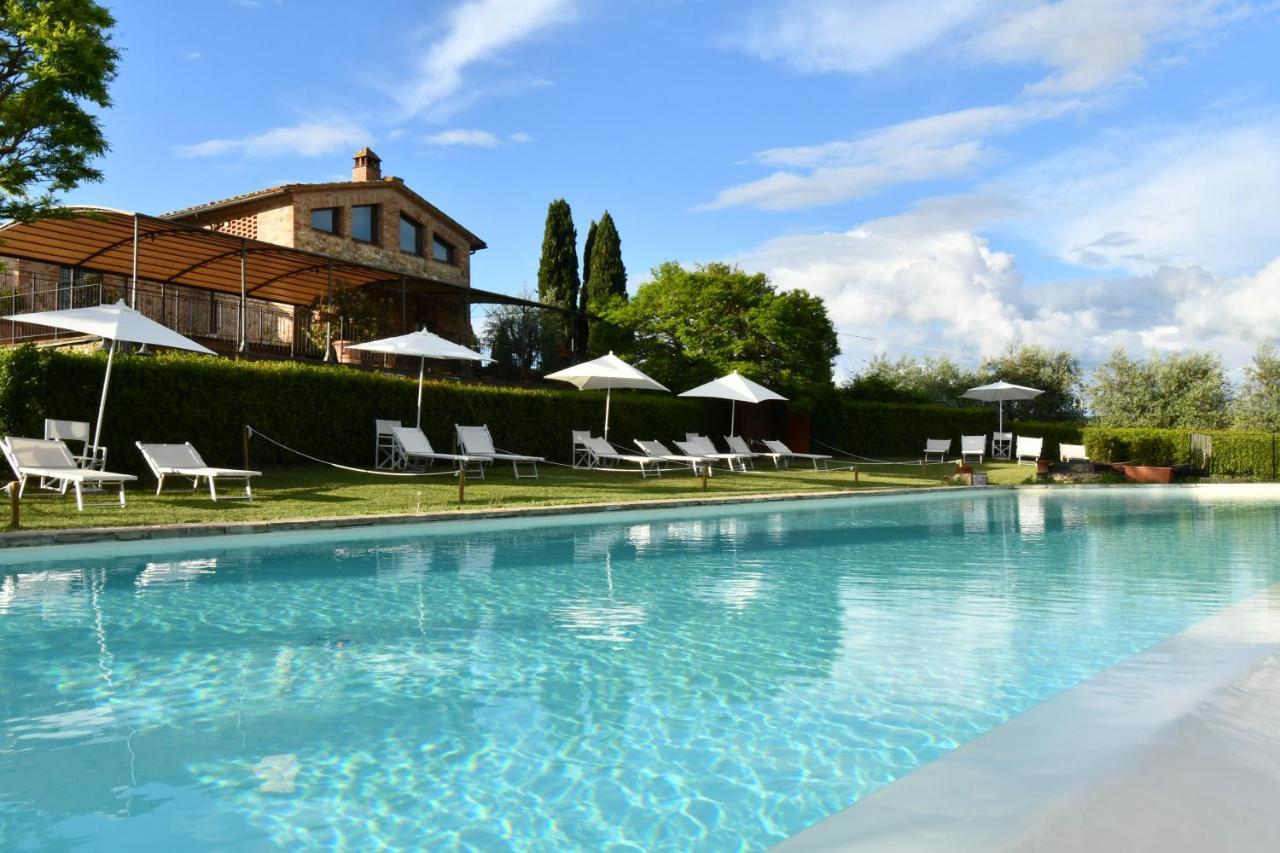 Le Rocche Di Valiano Aparthotel Buitenkant foto
