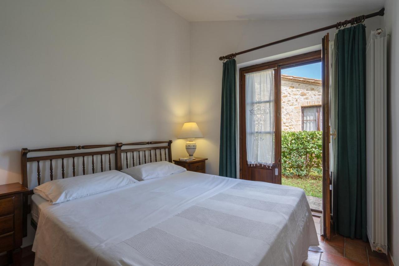 Le Rocche Di Valiano Aparthotel Buitenkant foto