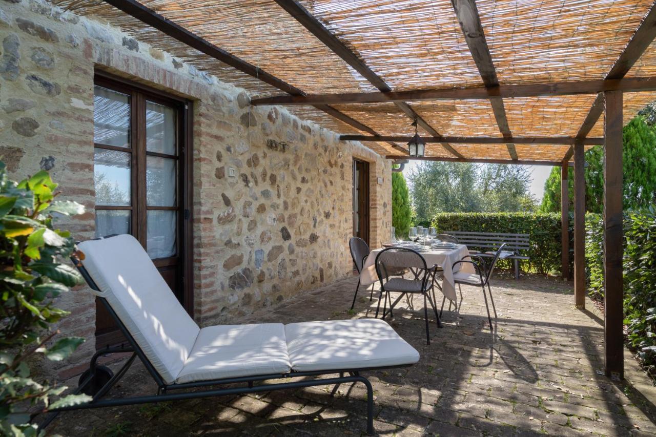 Le Rocche Di Valiano Aparthotel Buitenkant foto