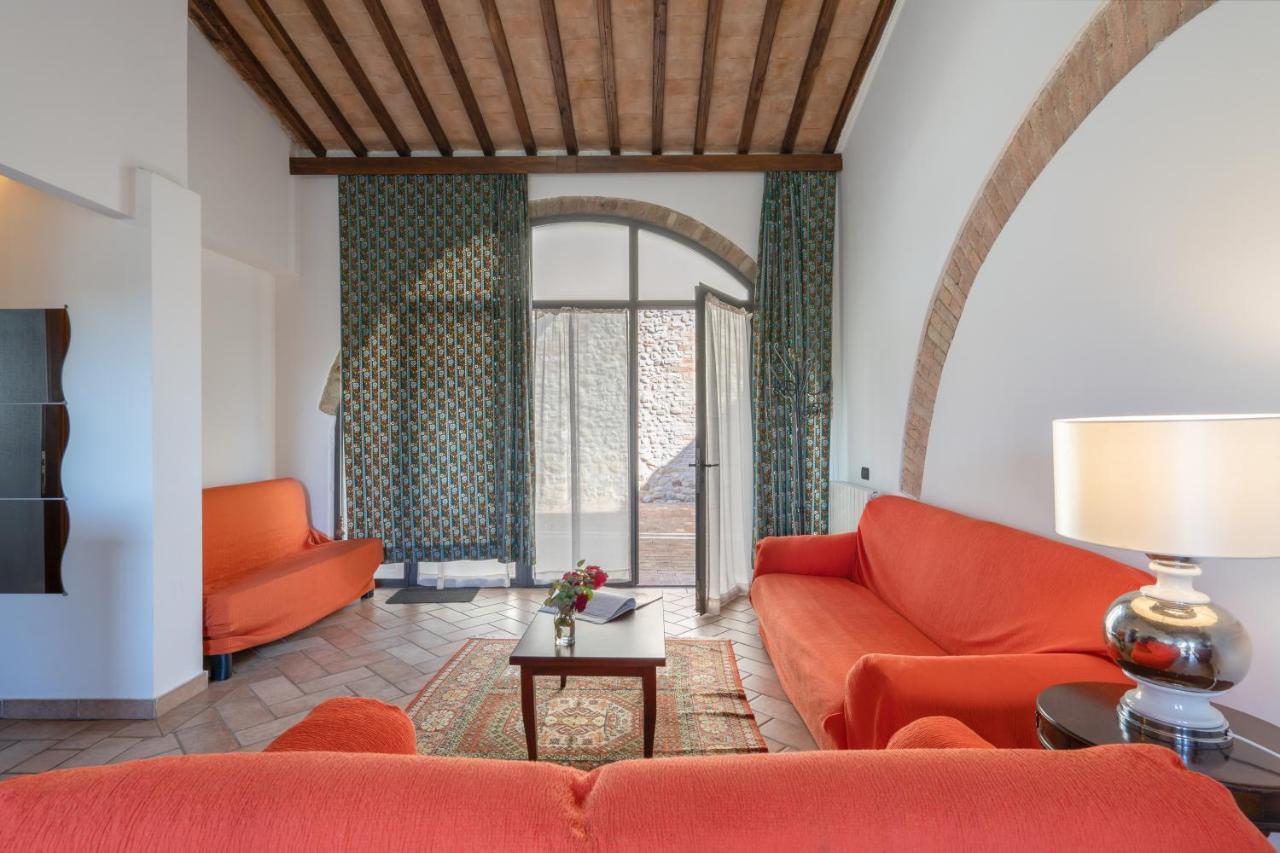 Le Rocche Di Valiano Aparthotel Buitenkant foto