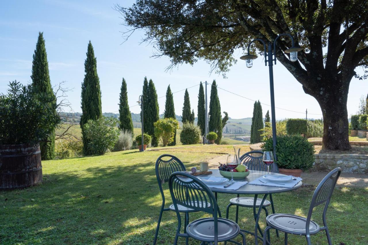 Le Rocche Di Valiano Aparthotel Buitenkant foto