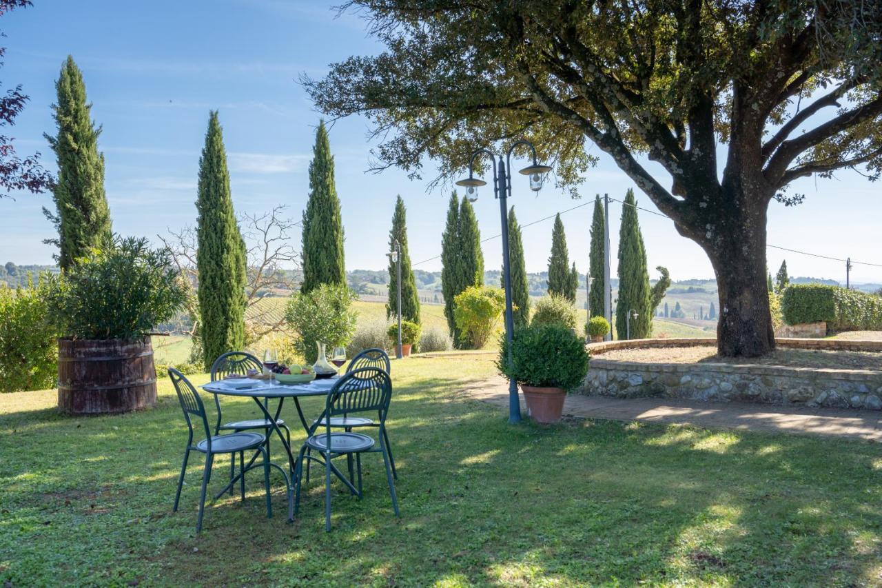 Le Rocche Di Valiano Aparthotel Buitenkant foto